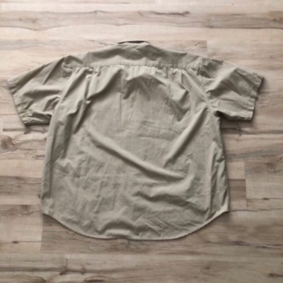 Cabela's Khaki Casual Button-Down Shirt - Picture 3 of 6